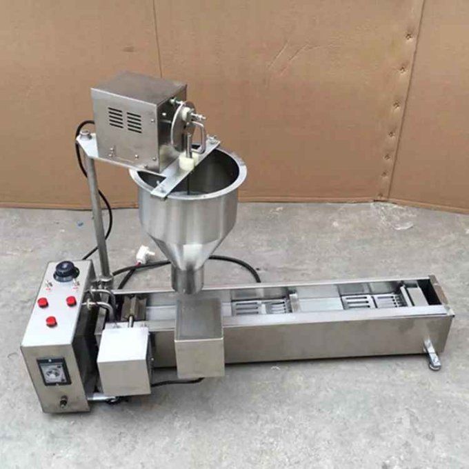 Machine automatique de fabrication de beignets 