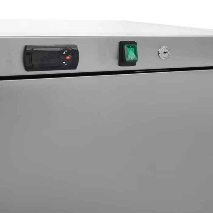 Réfrigérateur 400L 4 étagères MAXIMA 09405016 