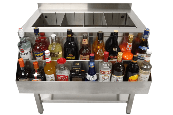 BAR Á COCKTAILS 900