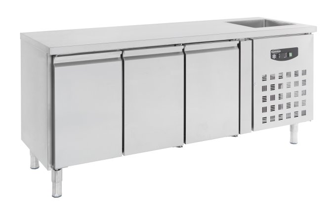 700 TABLE RÉFRIGÉRÉE PLONGE 3 PORTES