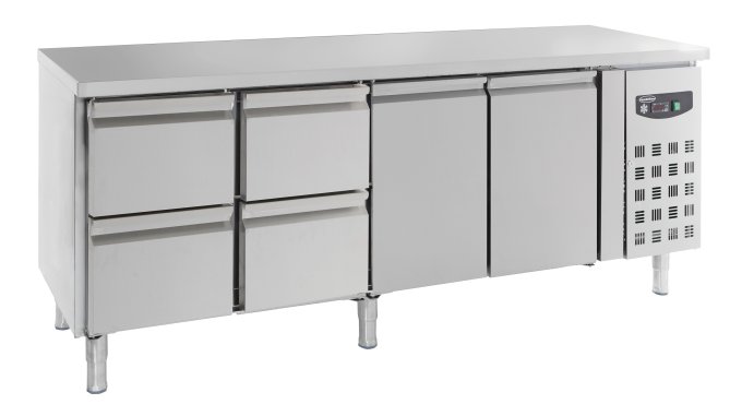 700 TABLE RÉFRIGÉRÉE 2 PORTES ET 4 TIROIRS